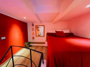 Отель Santa Maria La Nova 21 Rooms & Suites  Неаполь